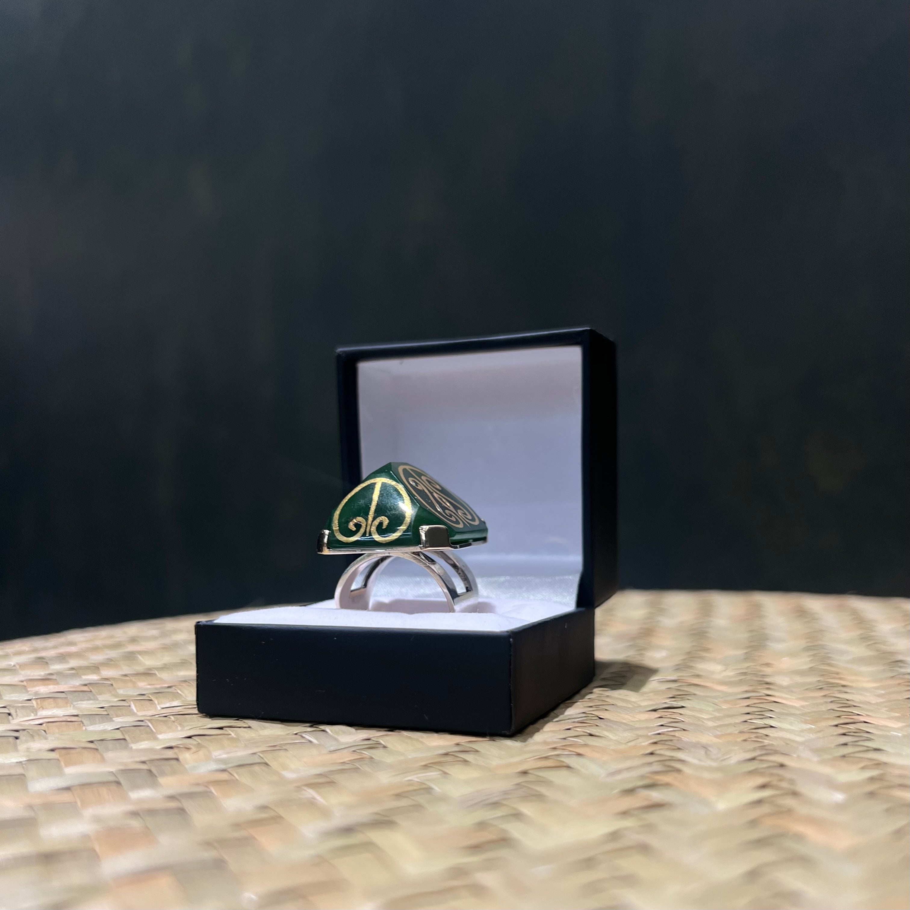 Kawakawa Stirling Silver Ring