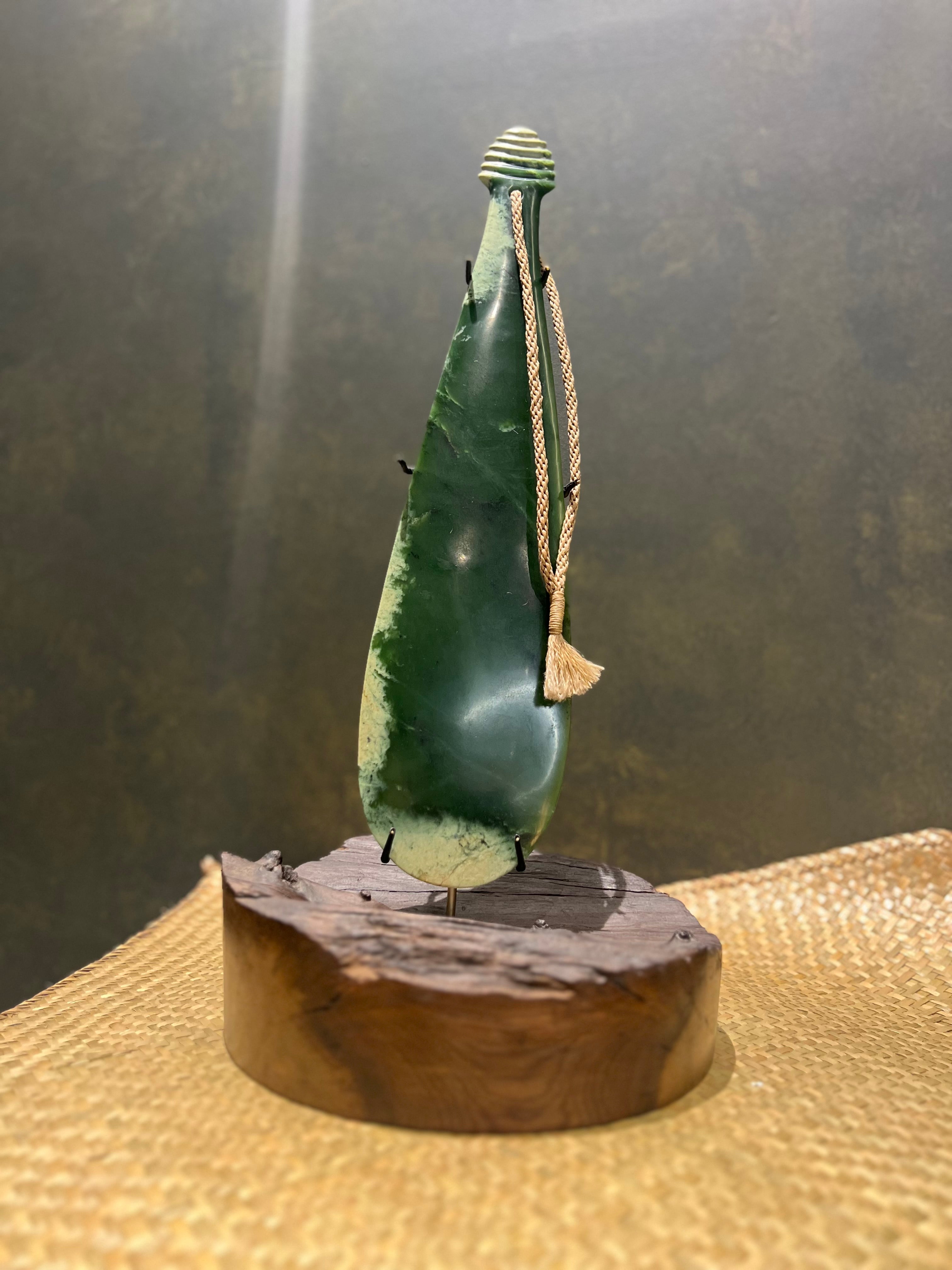 Mere Pounamu