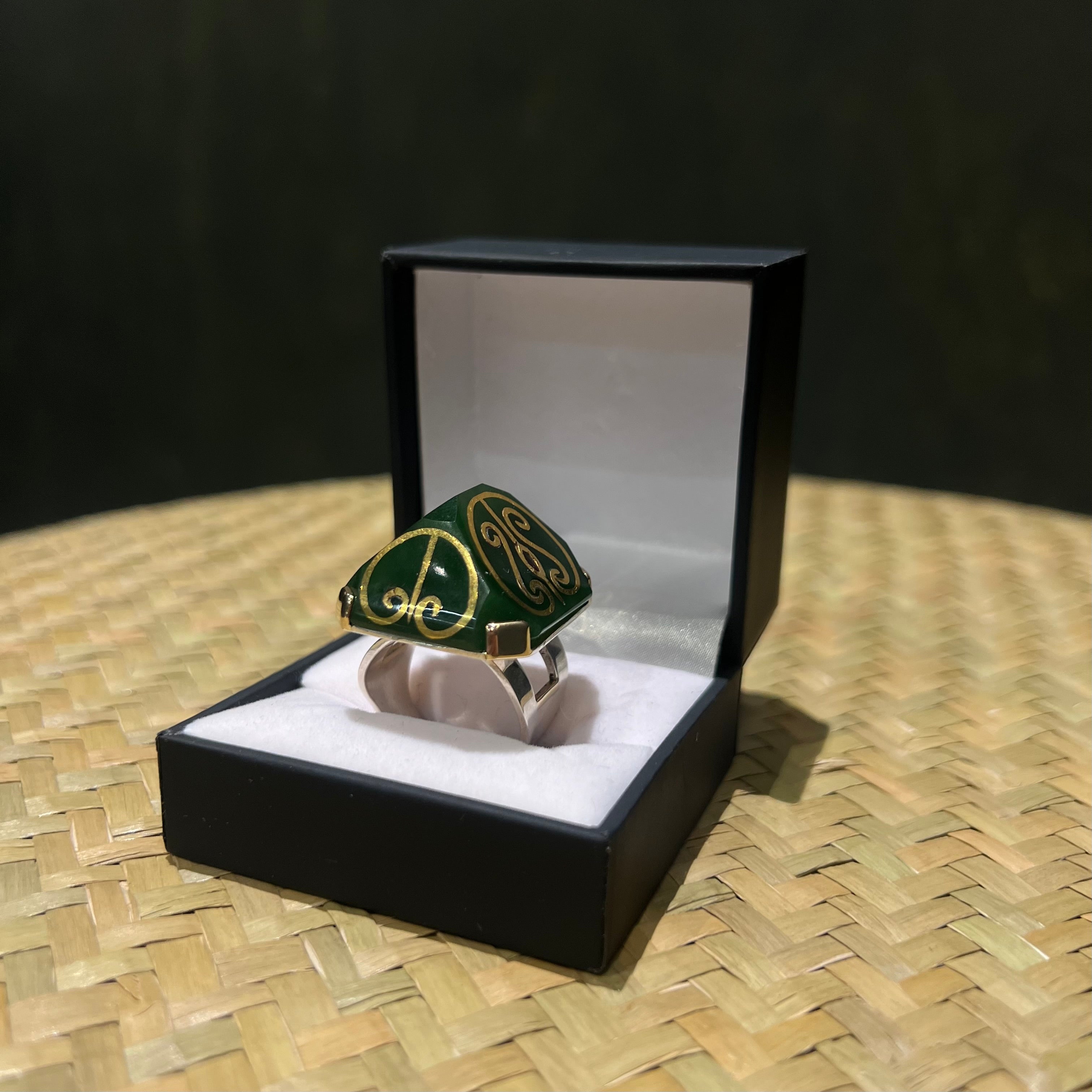 Kawakawa Stirling Silver Ring