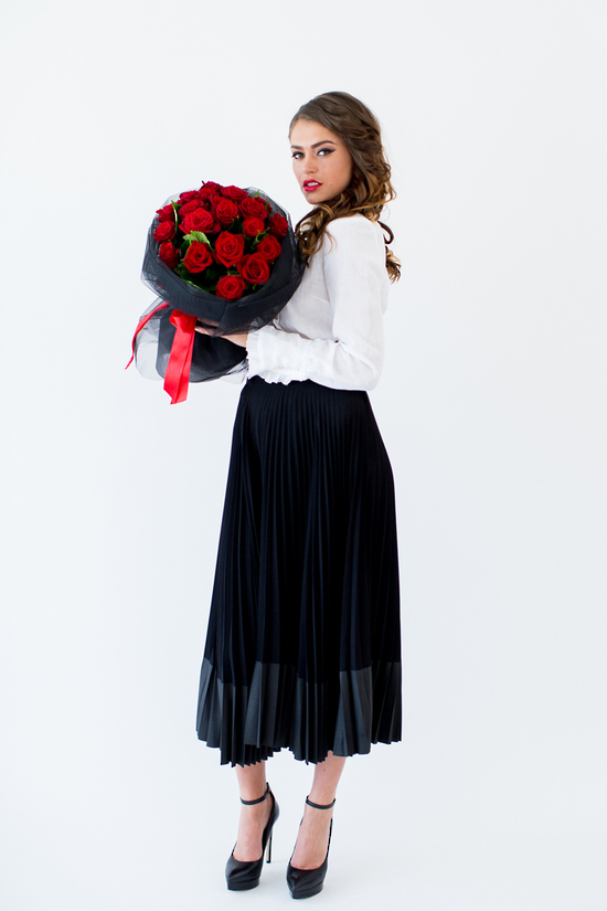 Twenty Red Roses - Tomuri & Co. Floral Designs